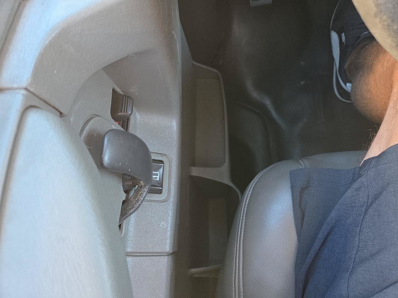 Used 2014 GMC Savana 1500 RWD image 13
