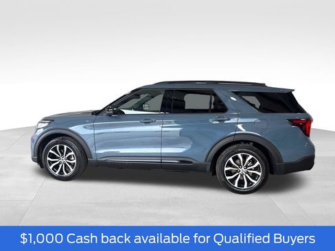 New 2026 Ford Explorer ST-Line RWD image 2