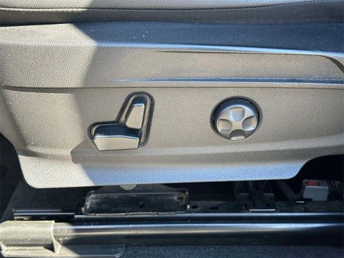 Used 2019 Alfa Romeo Stelvio Ti image 24