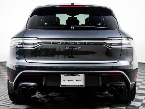 Certified 2024 Porsche Macan AWD/4WD image 11