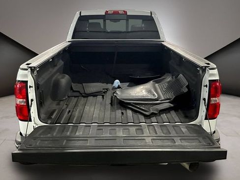 Used 2019 GMC Sierra 2500 SLT w/ Driver Alert Package AWD/4WD image 7