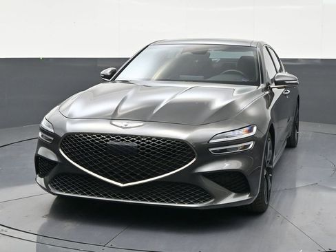 Used 2023 Genesis G70 3.3T w/ Sport Advanced Package RWD image 8