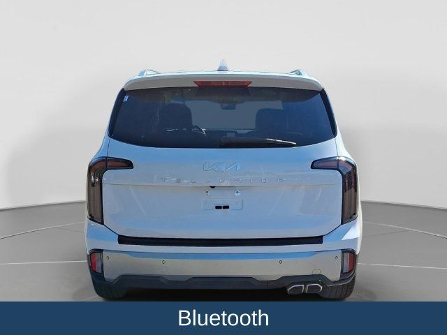 Used 2024 Kia Telluride EX w/ EX Captain's Chair Package FWD image 6