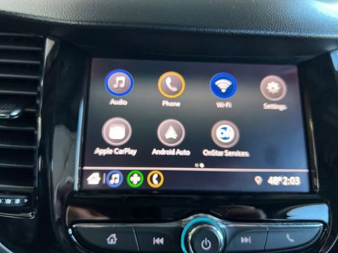 Used 2021 Chevrolet Trax LT w/ Driver Confidence Package image 18