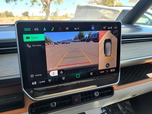 New 2025 Volkswagen ID. Buzz 1st Edition image 10