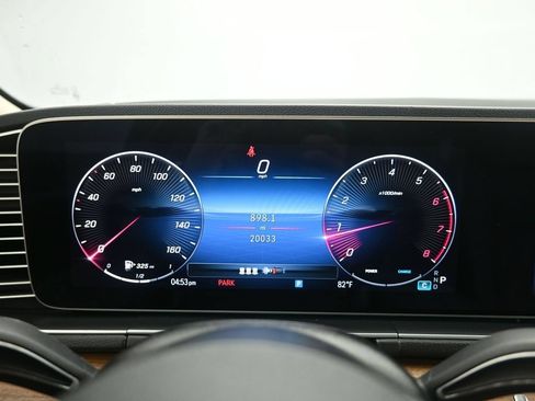 Used 2024 Mercedes-Benz GLE 450 4MATIC image 14