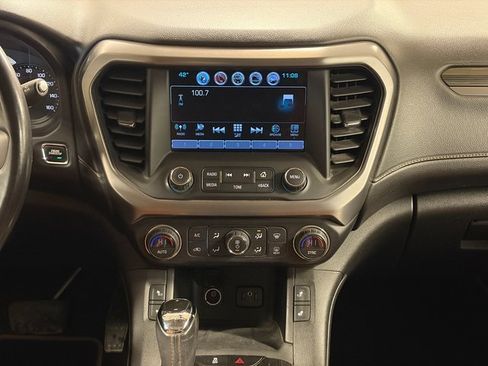 Used 2019 GMC Acadia SLT image 22