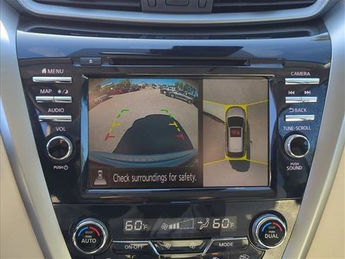 Used 2022 Nissan Murano SL FWD image 21