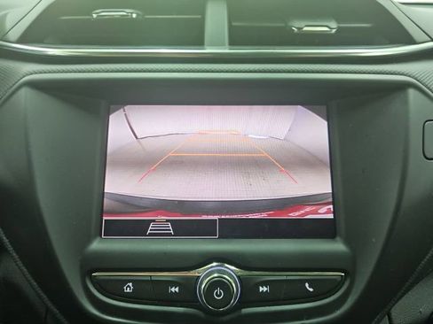 Used 2023 Chevrolet TrailBlazer LT image 3