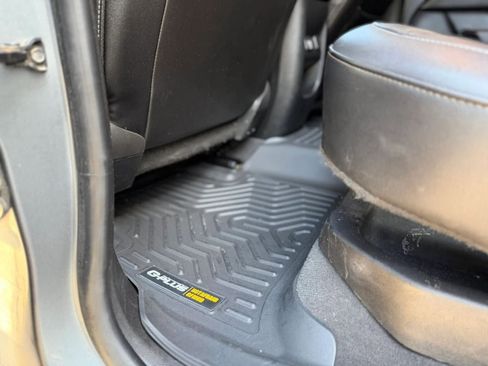Used 2019 Chevrolet Colorado ZR2 AWD/4WD image 32