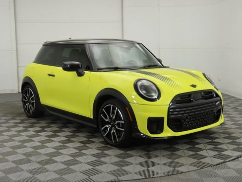 New 2026 MINI Cooper S image 3