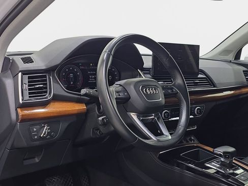 Used 2023 Audi Q5 2.0T Premium Plus AWD/4WD image 17