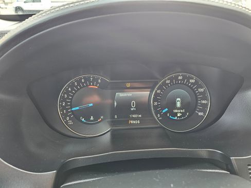 Used 2017 Ford Explorer Platinum image 13