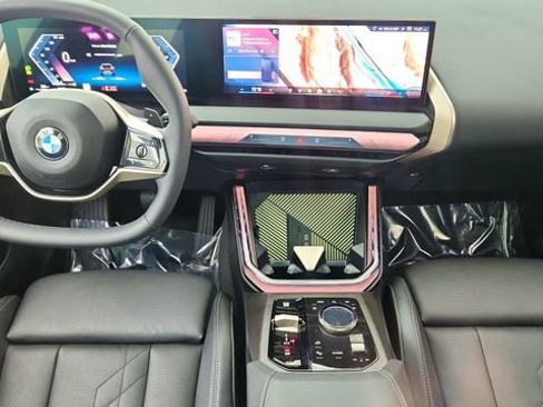 Used 2025 BMW X3 xDrive30i AWD/4WD image 36