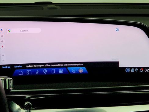 Used 2024 Cadillac Lyriq Tech RWD image 19