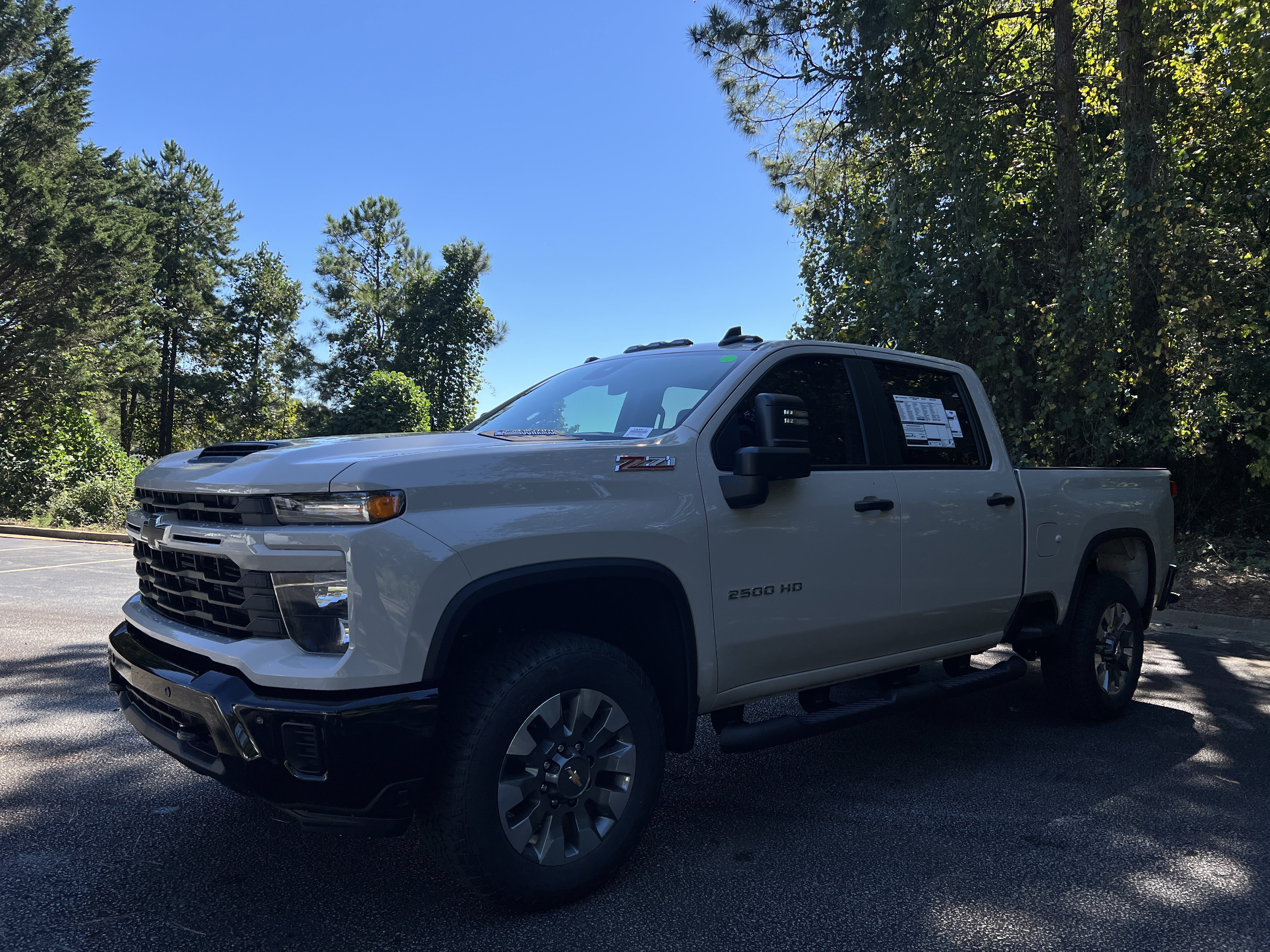 New 2026 Chevrolet Silverado 2500 Custom w/ Custom Value Package AWD/4WD image 5