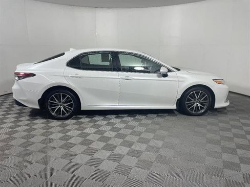 Certified 2023 Toyota Camry XLE w/ Cold Weather Package AWD/4WD image 8