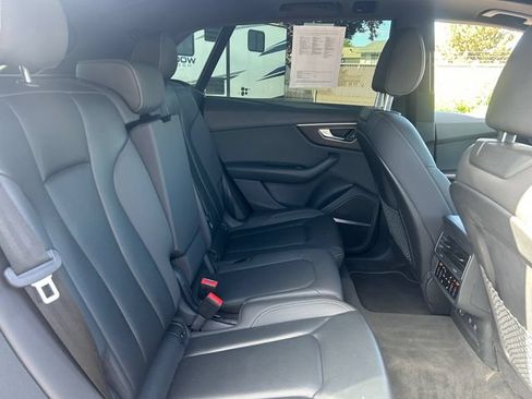 Used 2019 Audi Q8 Premium Plus AWD/4WD image 33