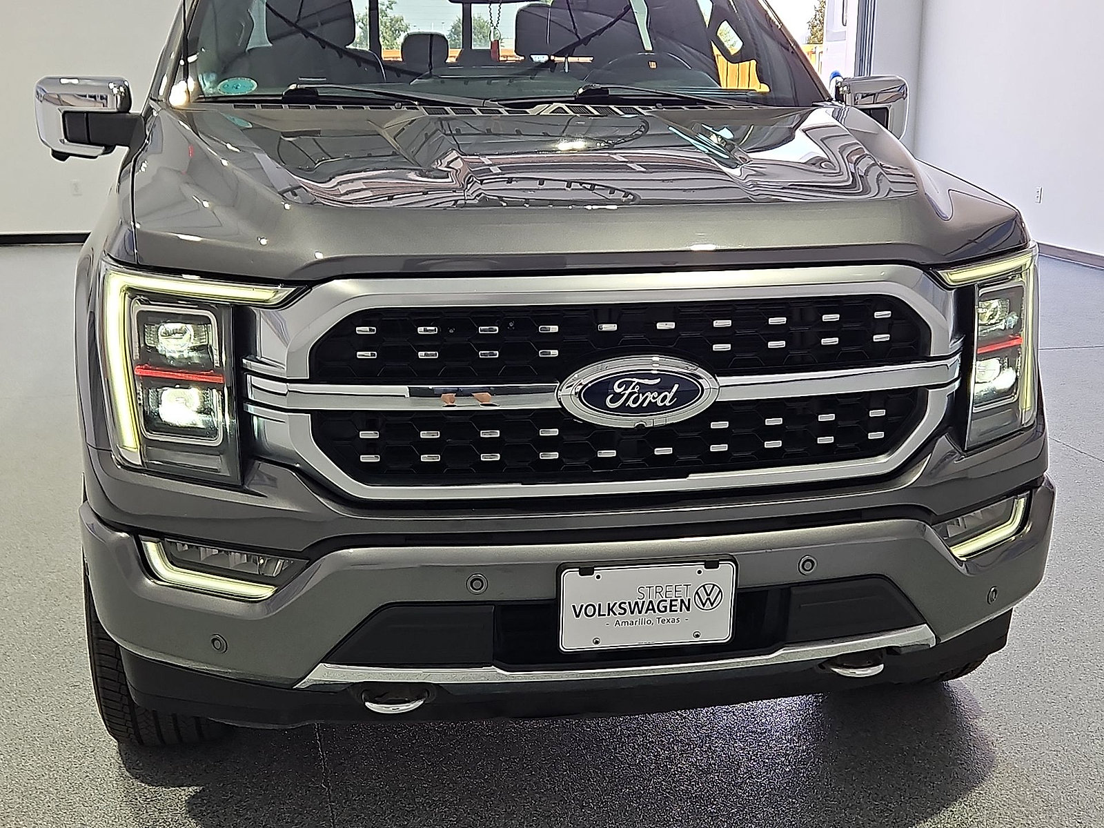 Used 2022 Ford F150 Platinum w/ Equipment Group 701A High AWD/4WD image 10