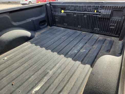 Used 2013 Ford F150 Platinum image 10