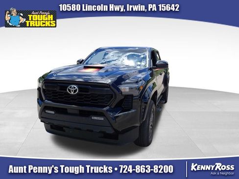 Used 2025 Toyota Tacoma TRD Sport w/ TRD Sport Upgrade Package AWD/4WD image 1