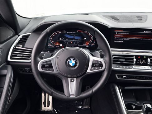 Used 2022 BMW X6 M50i w/ Premium Package AWD/4WD image 15