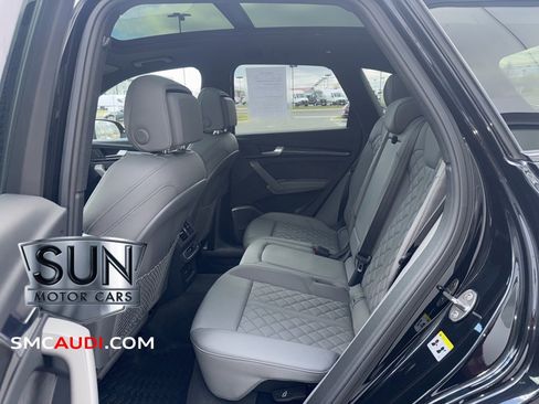 Used 2023 Audi SQ5 Premium Plus w/ Premium Plus Package image 16
