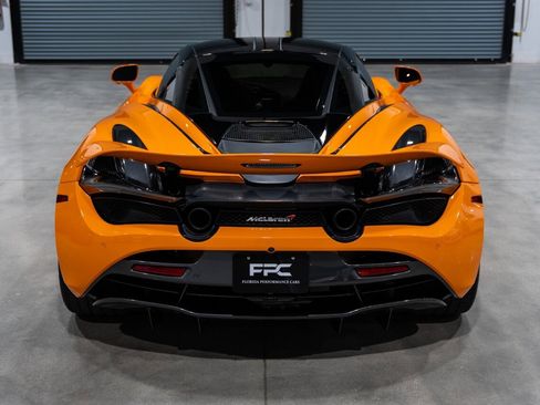 Used 2018 McLaren 720S Performance image 5