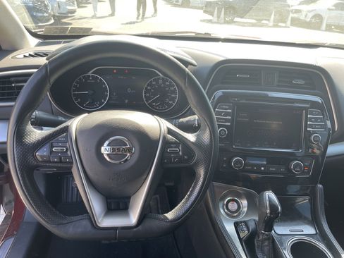 Used 2020 Nissan Maxima 3.5 S w/ Floor Mat Group FWD image 12