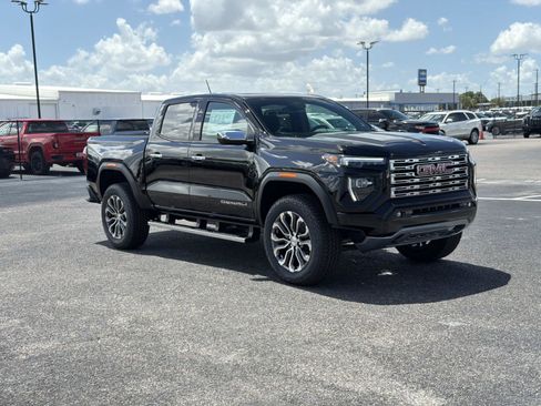 New 2026 GMC Canyon Denali AWD/4WD image 1