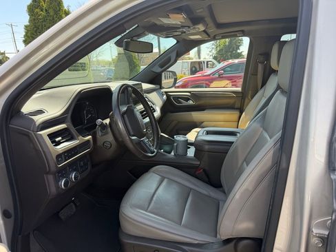 Used 2021 GMC Yukon SLT w/ SLT Luxury Plus Package AWD/4WD image 11