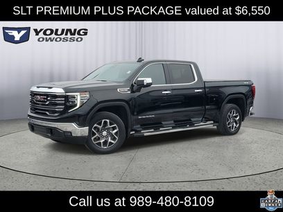 Used 2022 GMC Sierra 1500 SLT w/ SLT Premium Plus Package
