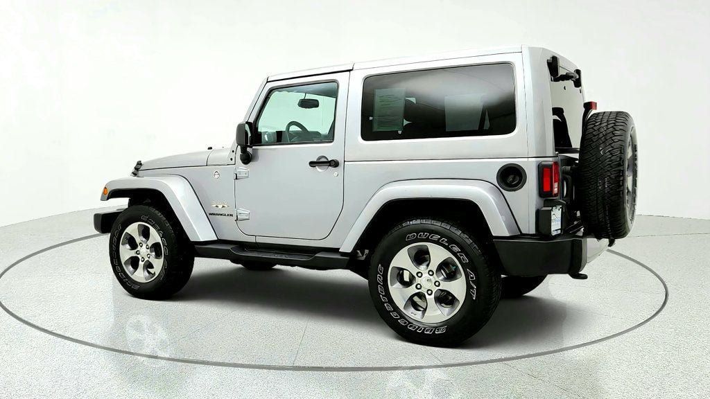 Used 2016 Jeep Wrangler Sahara w/ Connectivity Group AWD/4WD image 7