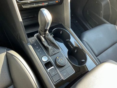 Certified 2023 Volkswagen Atlas SEL image 31