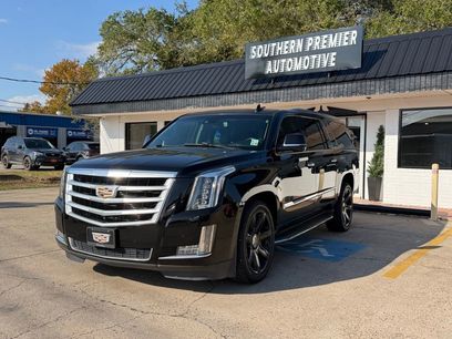 Used 2016 Cadillac Escalade ESV Luxury