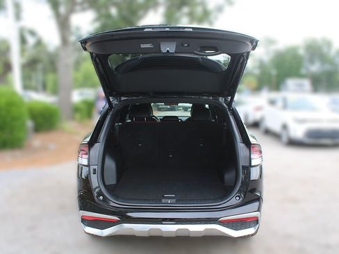 Certified 2024 Kia Sportage SX FWD image 9