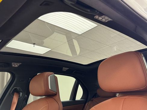 Used 2024 BMW 760i xDrive 760i xDrive w/ Executive Package image 30