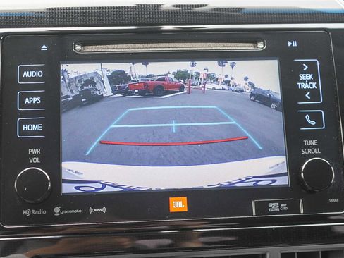 Used 2017 Toyota Mirai image 24