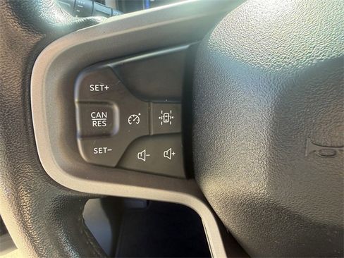 Used 2022 Ford Bronco Black Diamond image 22