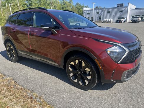 Certified 2023 Kia Sportage X-Line image 3