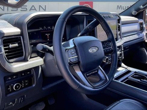 Used 2024 Ford F450 Platinum w/ FX4 Off-Road Package AWD/4WD image 17