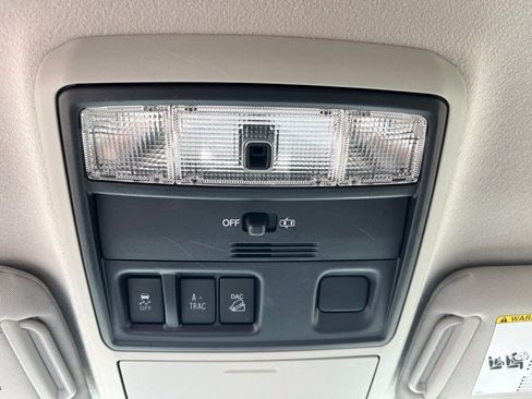 Used 2014 Toyota 4Runner SR5 AWD/4WD image 24