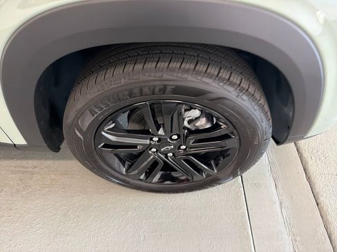 New 2026 Chevrolet Trax ACTIV w/ Driver Confidence Package FWD image 4