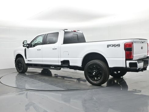 New 2026 Ford F350 XLT w/ XLT Premium Package AWD/4WD image 6