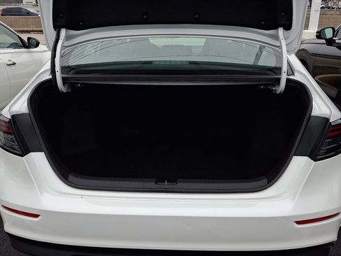 Certified 2024 Honda Accord Sport image 29