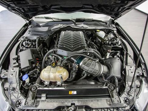 Used 2020 Ford Mustang Shelby GT350 w/ Technology Package image 13