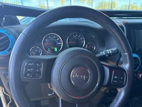 Used 2013 Jeep Wrangler Unlimited Rubicon w/ Connectivity Group image 5