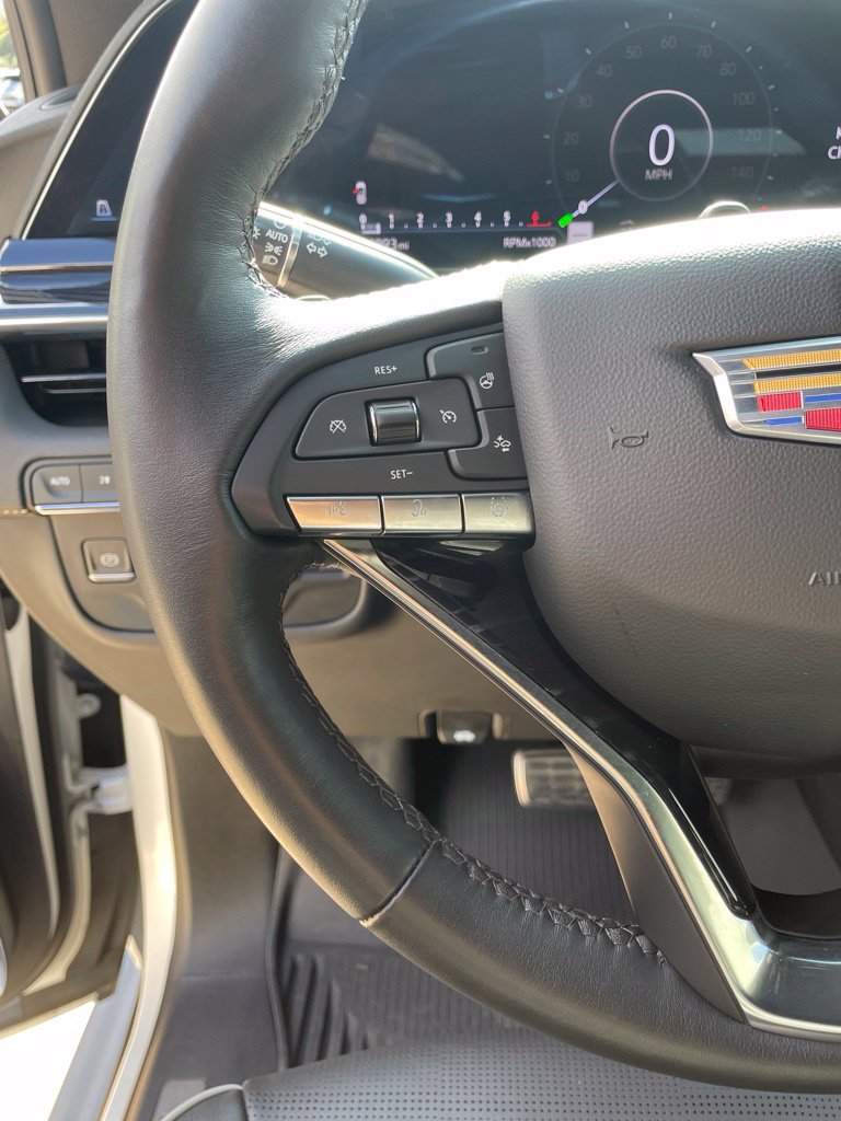Used 2023 Cadillac Escalade Sport w/ LPO, ONYX Package AWD/4WD image 15
