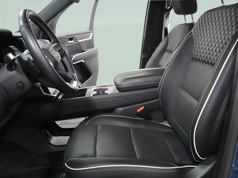 Used 2024 GMC Acadia Denali w/ LPO, Floor Liner Package AWD/4WD image 21