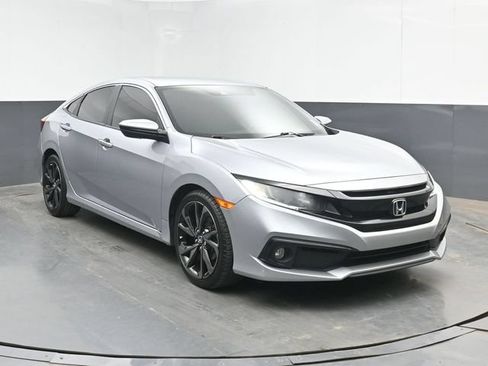 Used 2020 Honda Civic Sport image 2
